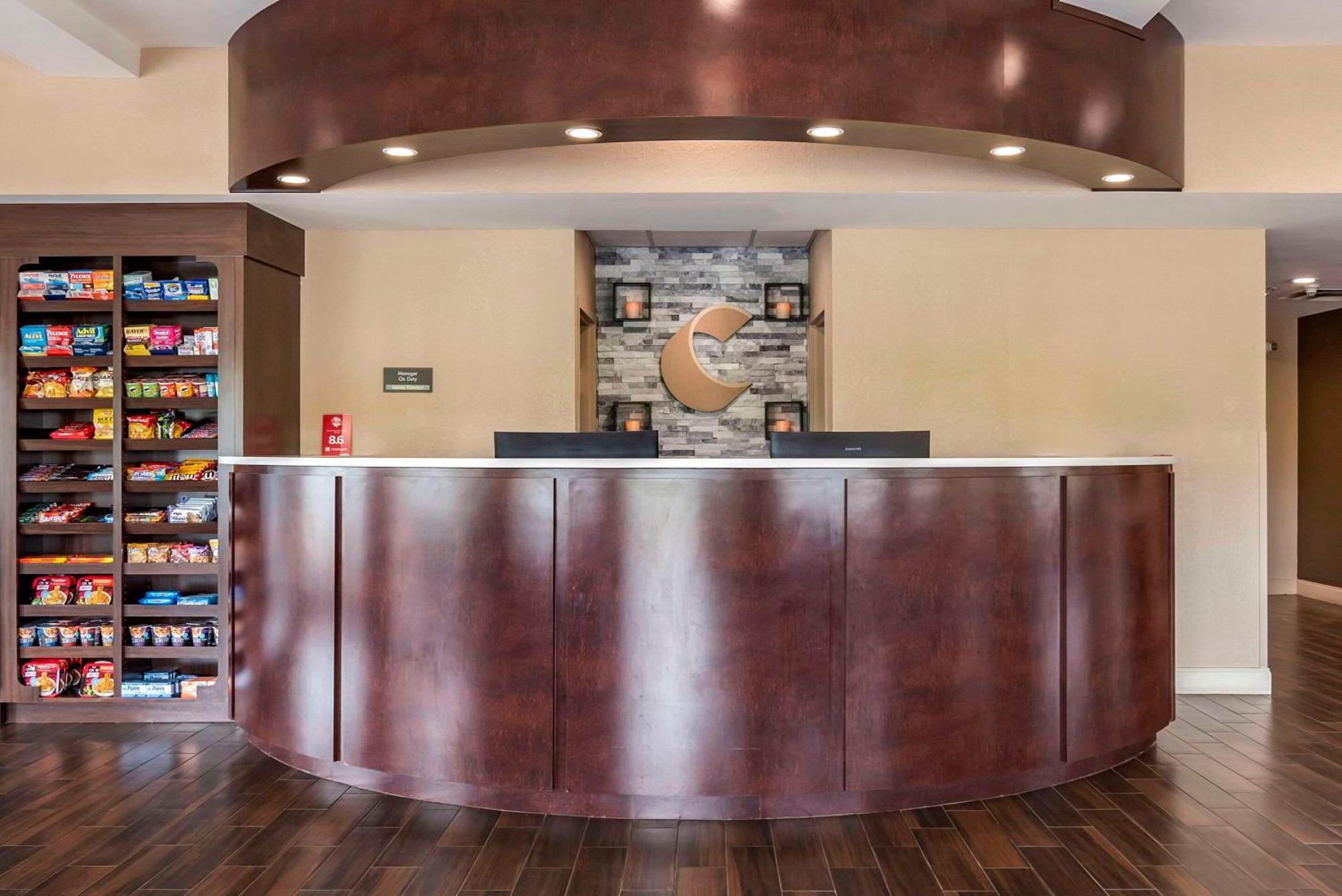 Comfort Suites Pell City I-20 Exit 158 Buitenkant foto
